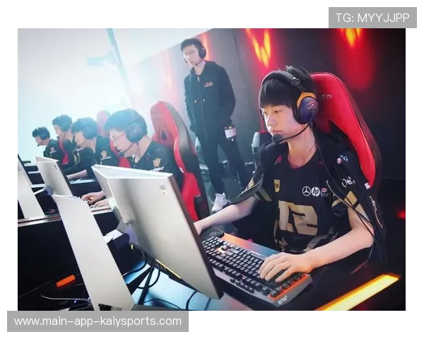 内容平台推出战队专属主页增强用户粘性，战队人员扩充